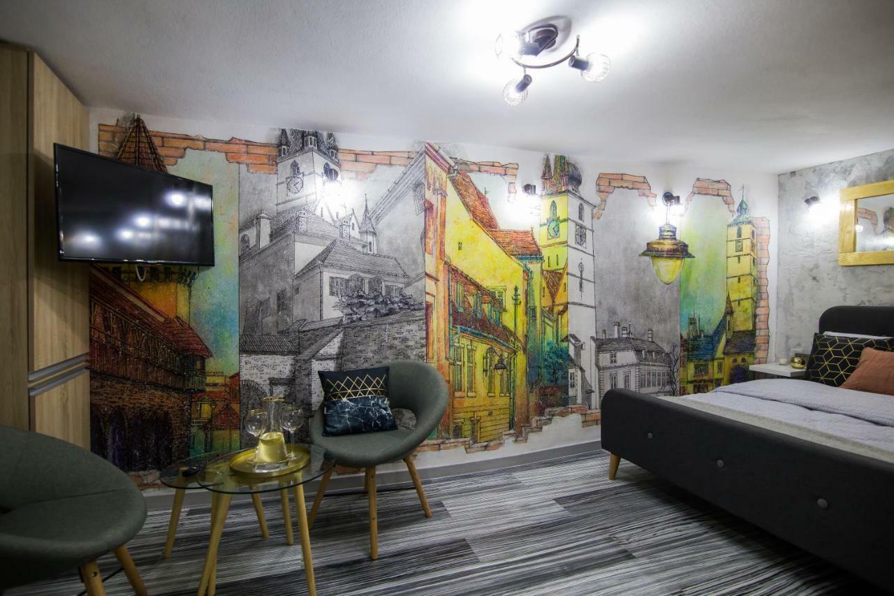 Old Town Studio Apartment Sibiu Extérieur photo